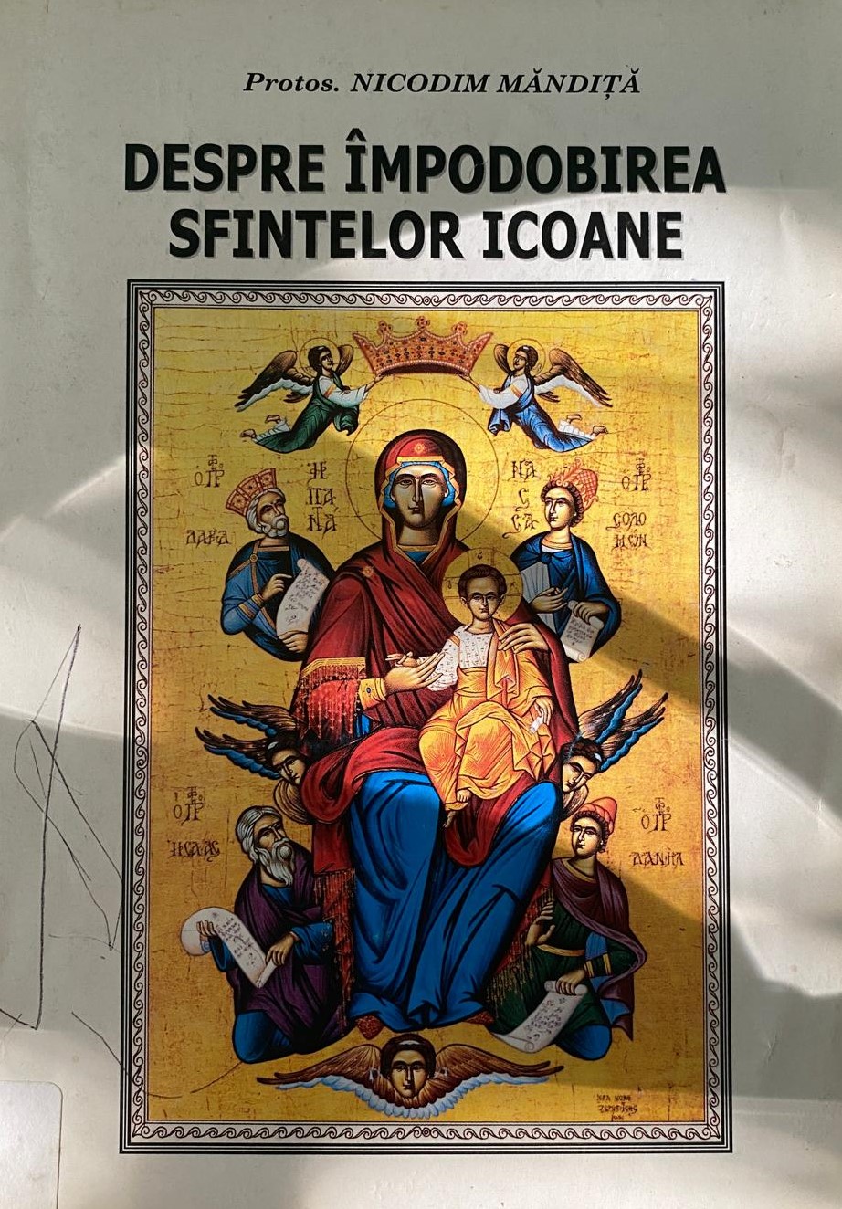 Despre împodobirea Sfintelor Icoane