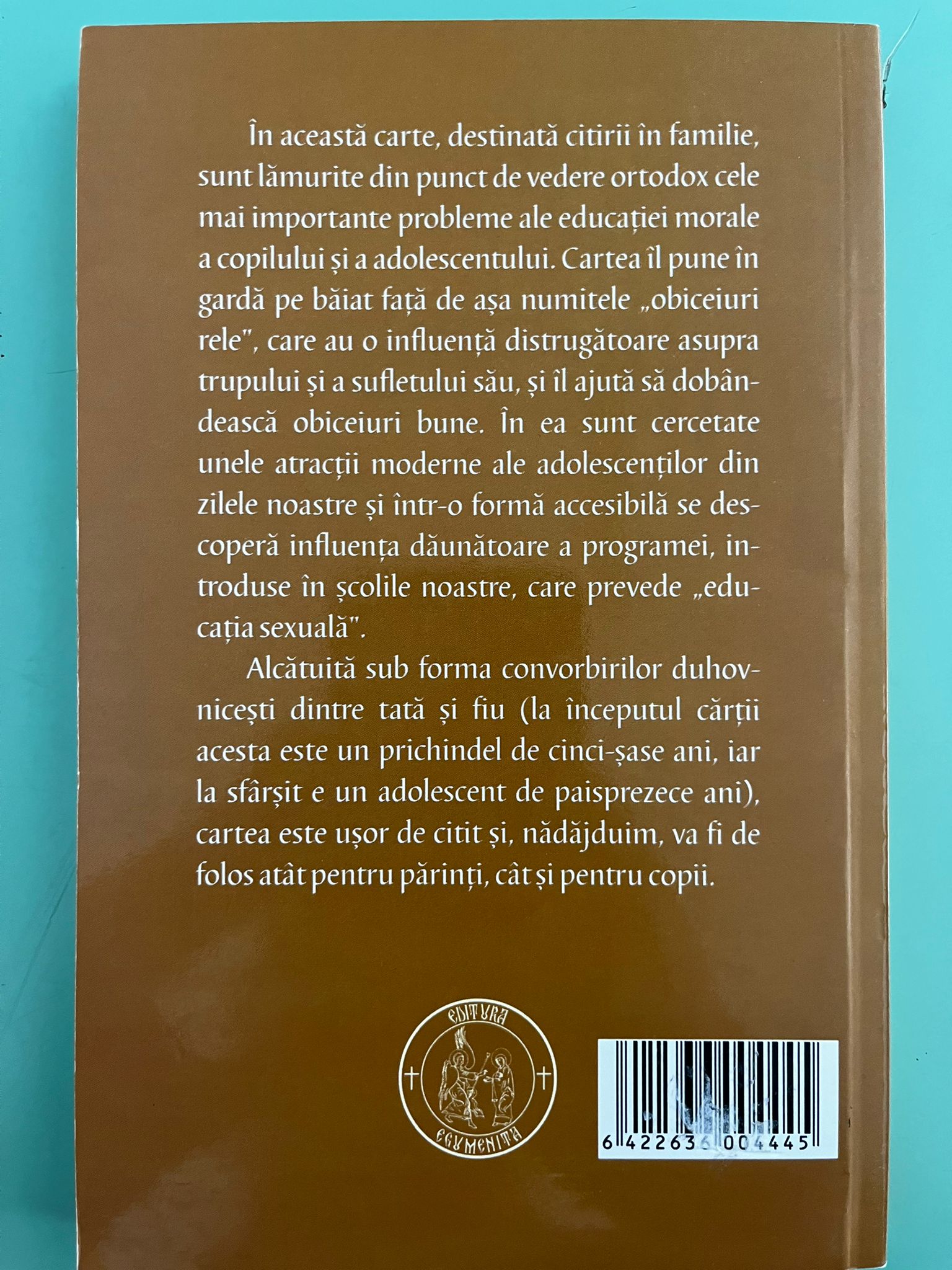 Ce ar trebui să știe orice băiat — verso